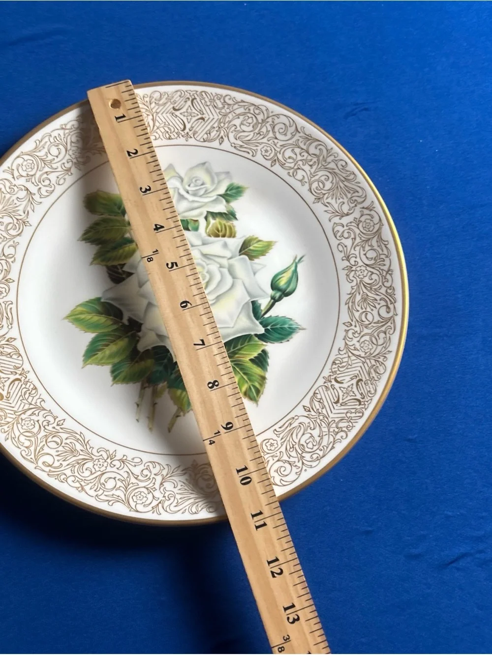 Edward Marshall Boehm White Masterpiece & Yellow Peace Rose  Collector Plates